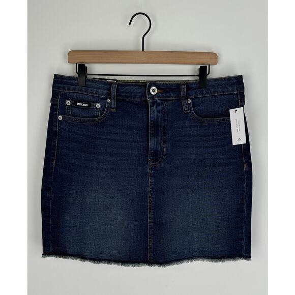 DKNY Mid Rise Denim Skirt Fringe Hem Womens Size 12 Medium Wash New - Picture 1 of 10